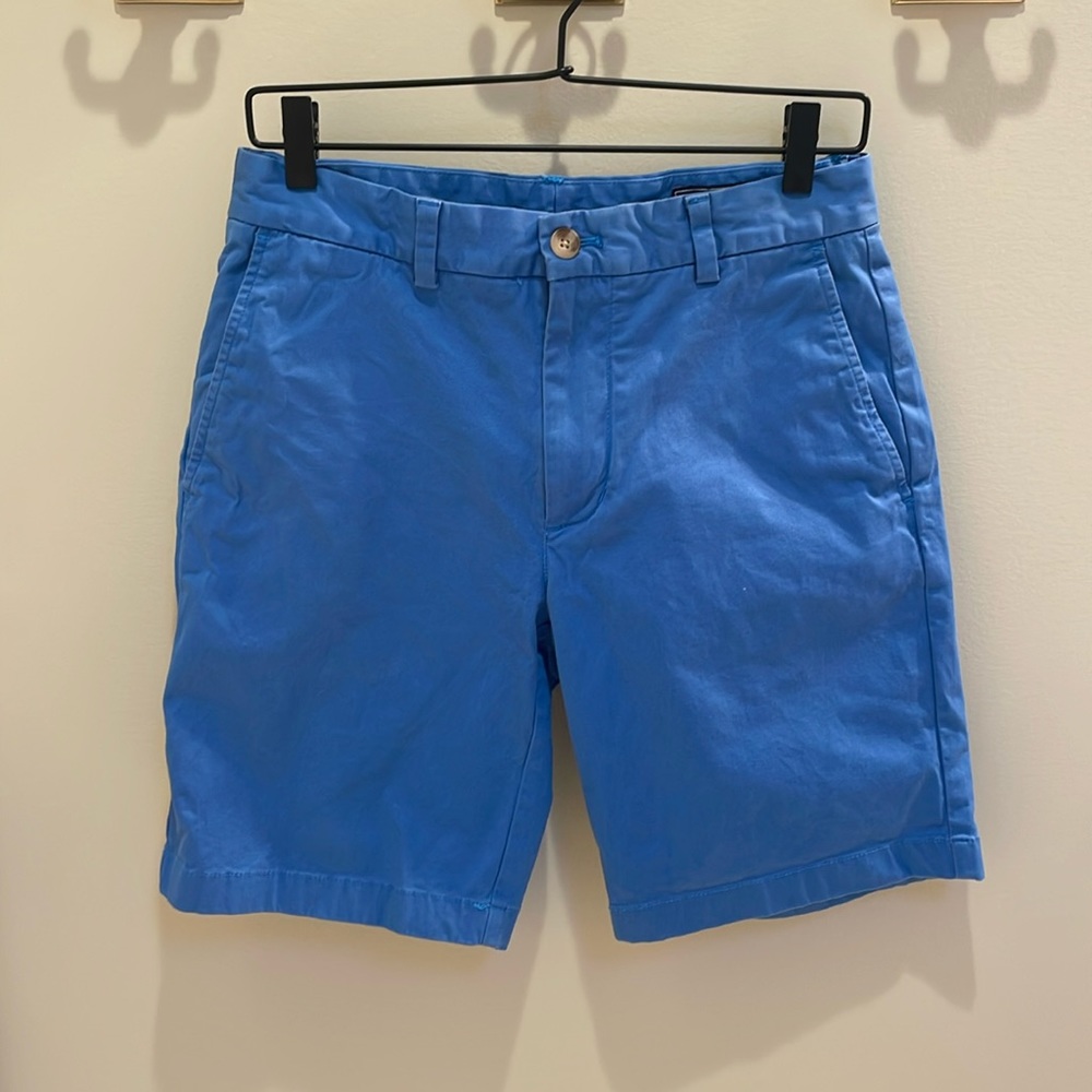 Vineyard Vines blue chino shorts